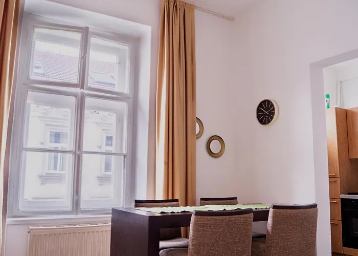 Apartamento Budget & Comfy 2 Adjacent Great For Long-stays *