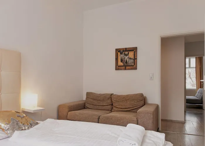 Apartamento Budget & Comfy 2 Adjacent Great For Long-stays