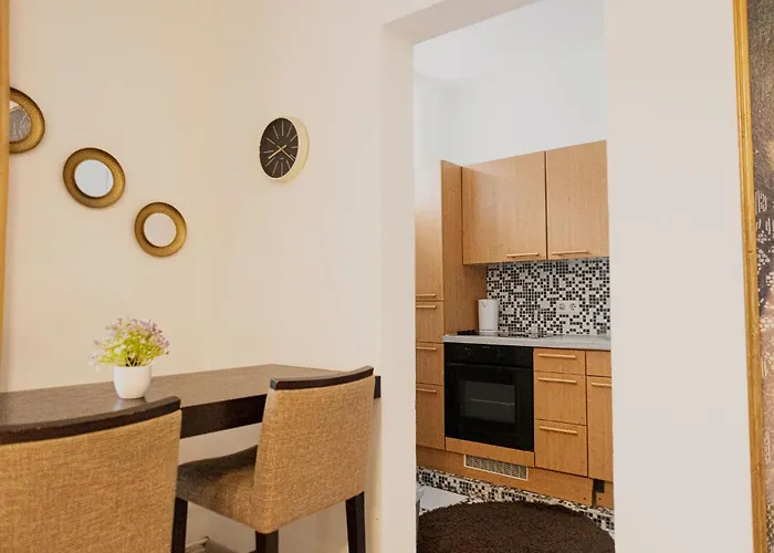 Budget & Comfy 2 Adjacent Great For Long-stays Apartamento *