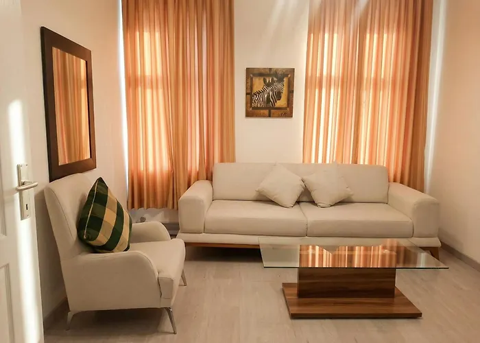 Budget & Comfy 2 Adjacent Great For Long-stays Apartamento