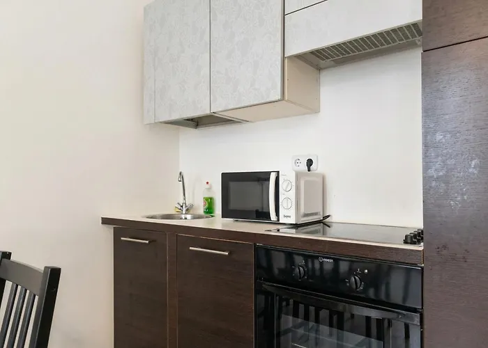 Budget & Comfy 2 Adjacent Great For Long-stays *